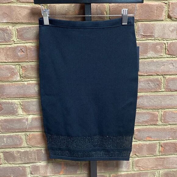 Guess Black Body Con Skirt Size Small NWT - Picture 2 of 7